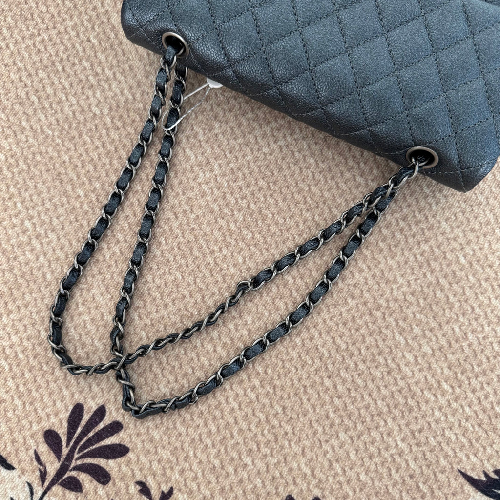 【Chanel】Chanel Charcoal Grey Caviar Medium Classic Flap