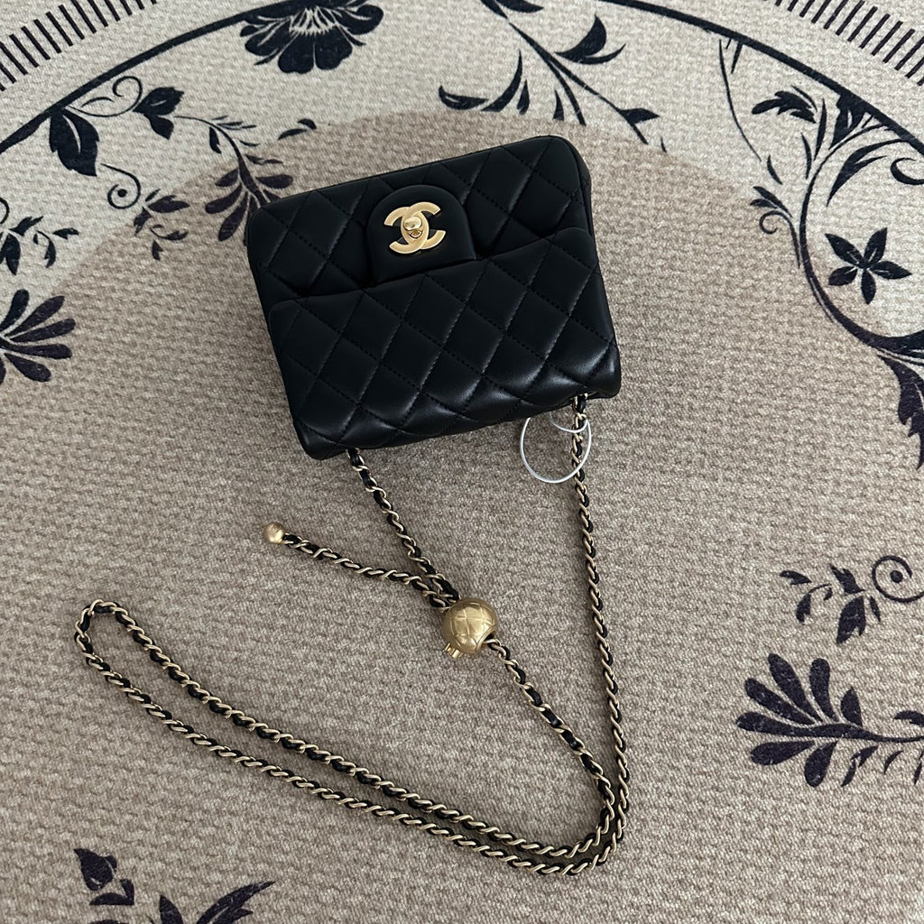 【Chanel】Chanel Black Gold Lambskin Square Mini with Ball, Chip Version