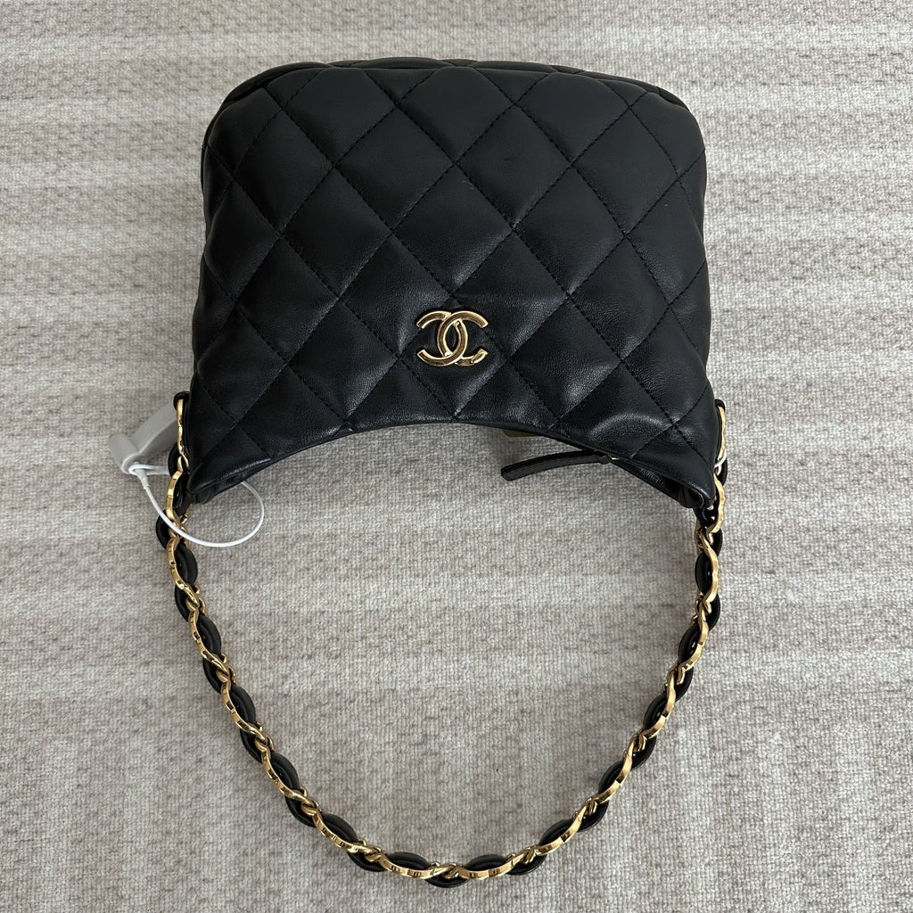 【Chanel】Chanel Hobo Bag, Black Caviar, Gold-Tone Hardware-7210671A