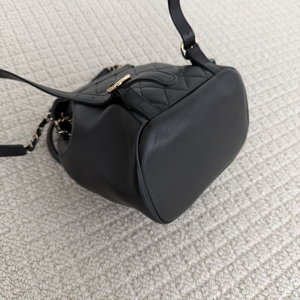 【Chanel】Chanel Black Caviar Duma Backpack, Gold-Tone Hardware-7215925