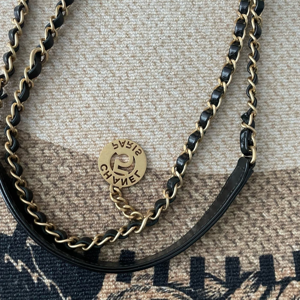 【Chanel】Chanel 25S Small Handbag (Tmall Genie) Black Grained Calfskin with Gold-Tone Hardware