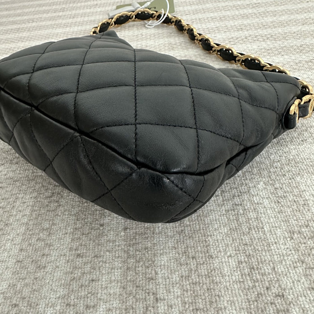 【Chanel】Chanel Hobo Bag, Black Caviar, Gold-Tone Hardware-7210671A