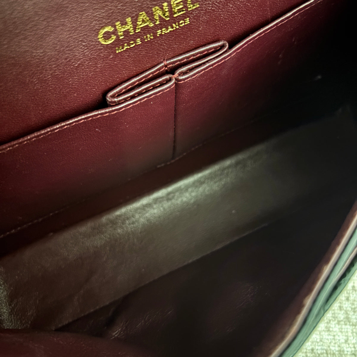 【Chanel】Chanel Black Caviar Classic Flap Bag