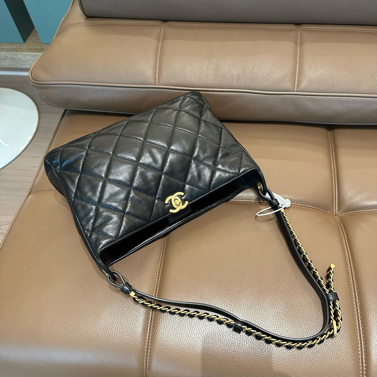 【Chanel】Chanel Black Gold Hobo Bag(23B)