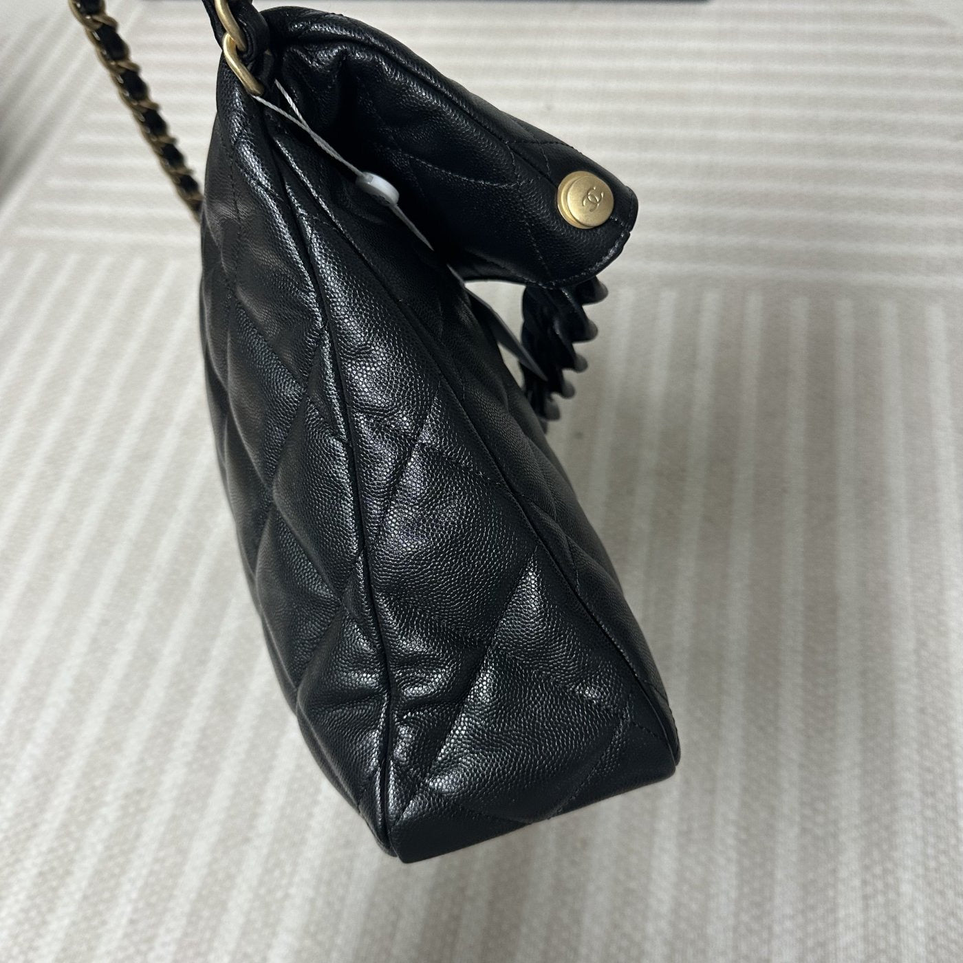 【Chanel】Chanel 24P Black Caviar Hippie Hobo Bag, Gold-Tone Hardware-7213561