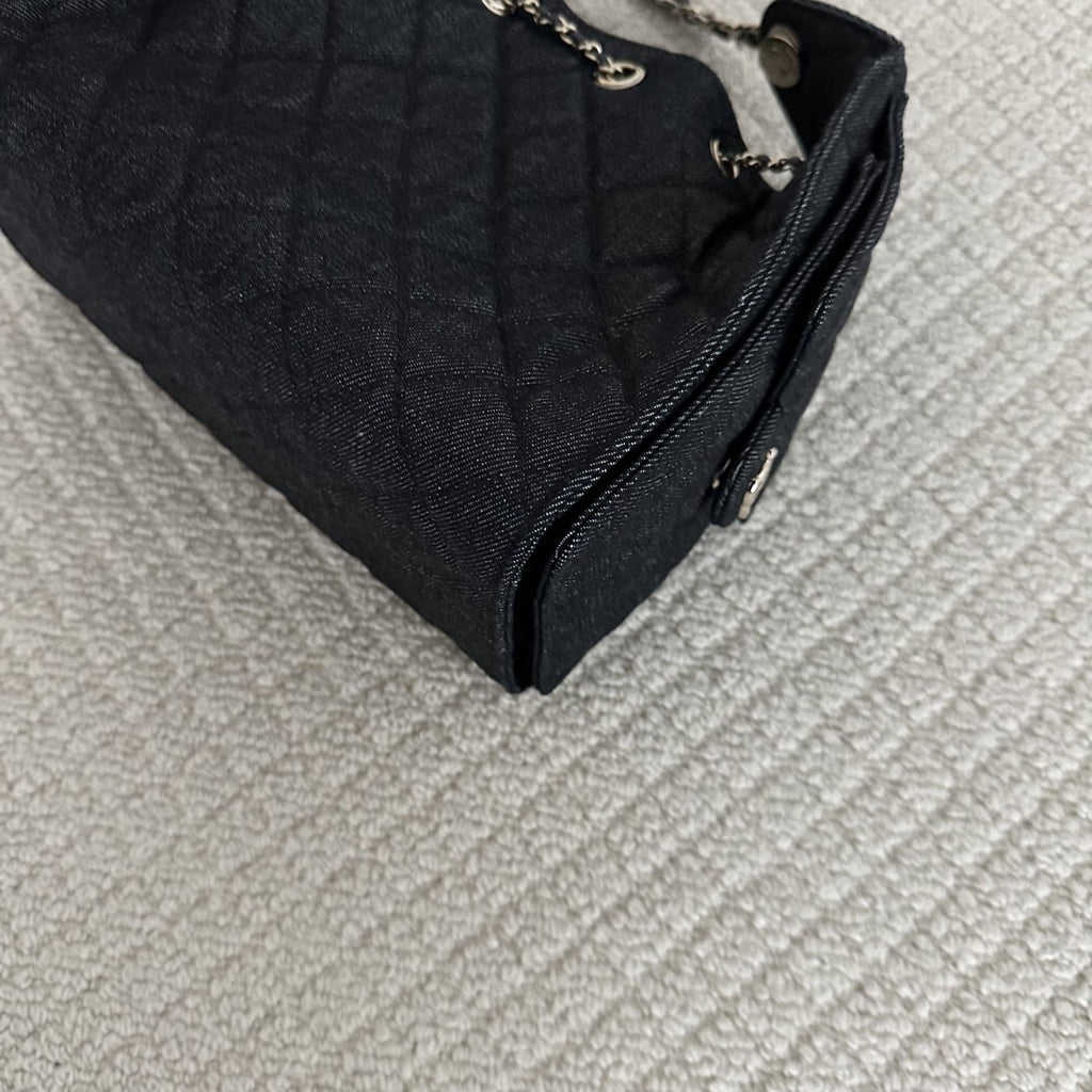 【Chanel】Chanel 25 Bag Small, Black Denim with Gold‑tone Hardware