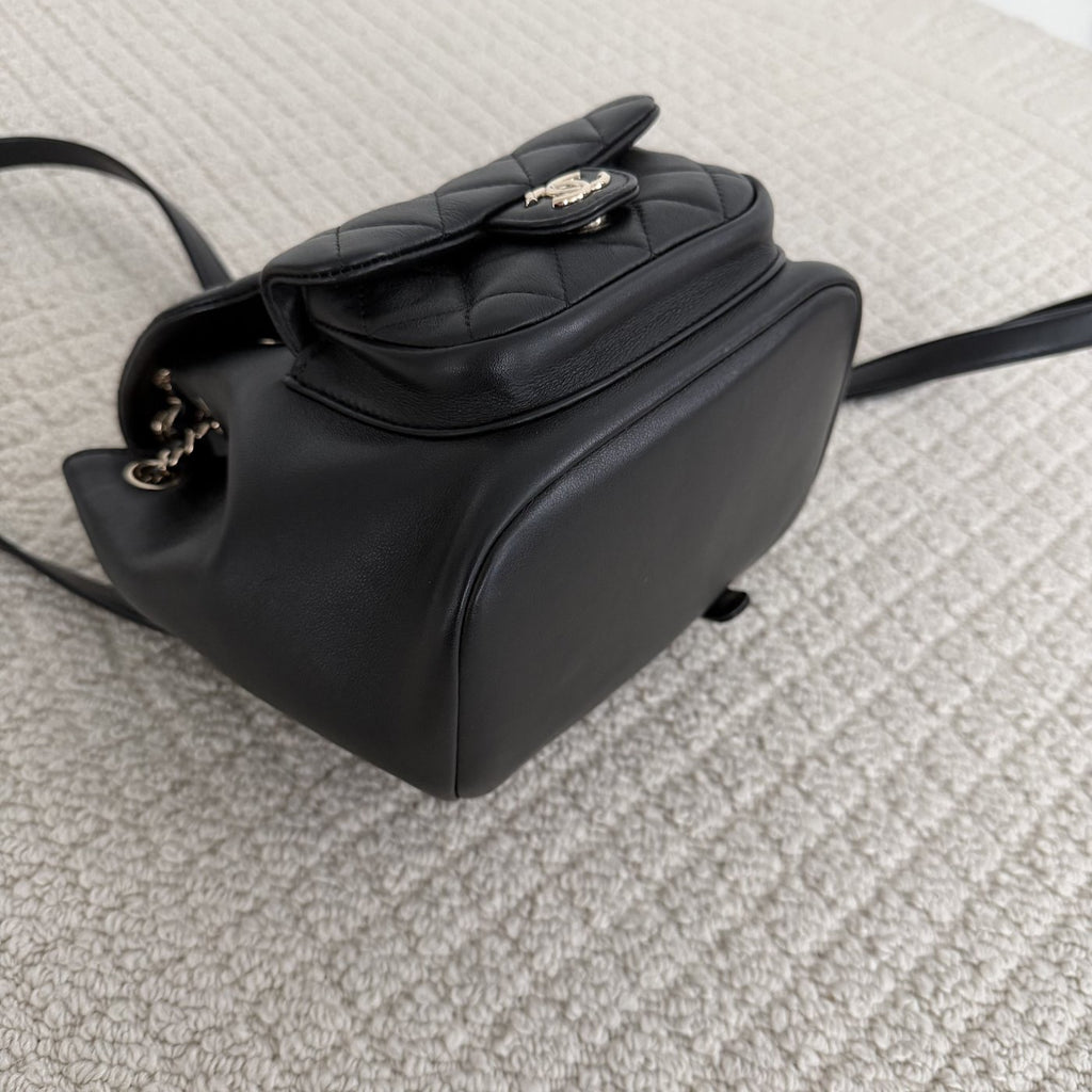 【Chanel】Chanel Black Caviar Duma Backpack, Gold-Tone Hardware-7215925