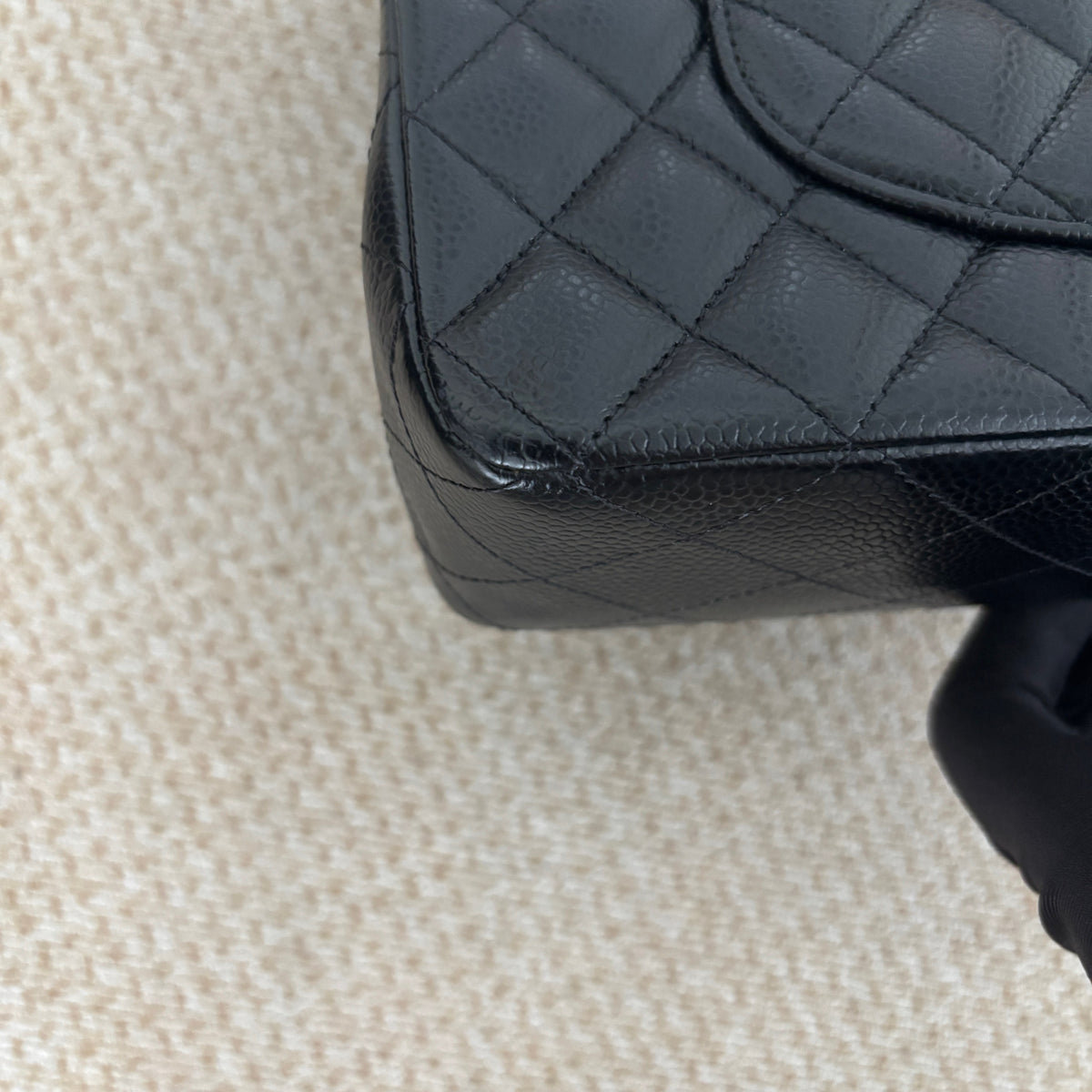 【Chanel】Chanel Medium Classic Flap Bag 25, Black Caviar, Silver-Tone Hardware-7213009