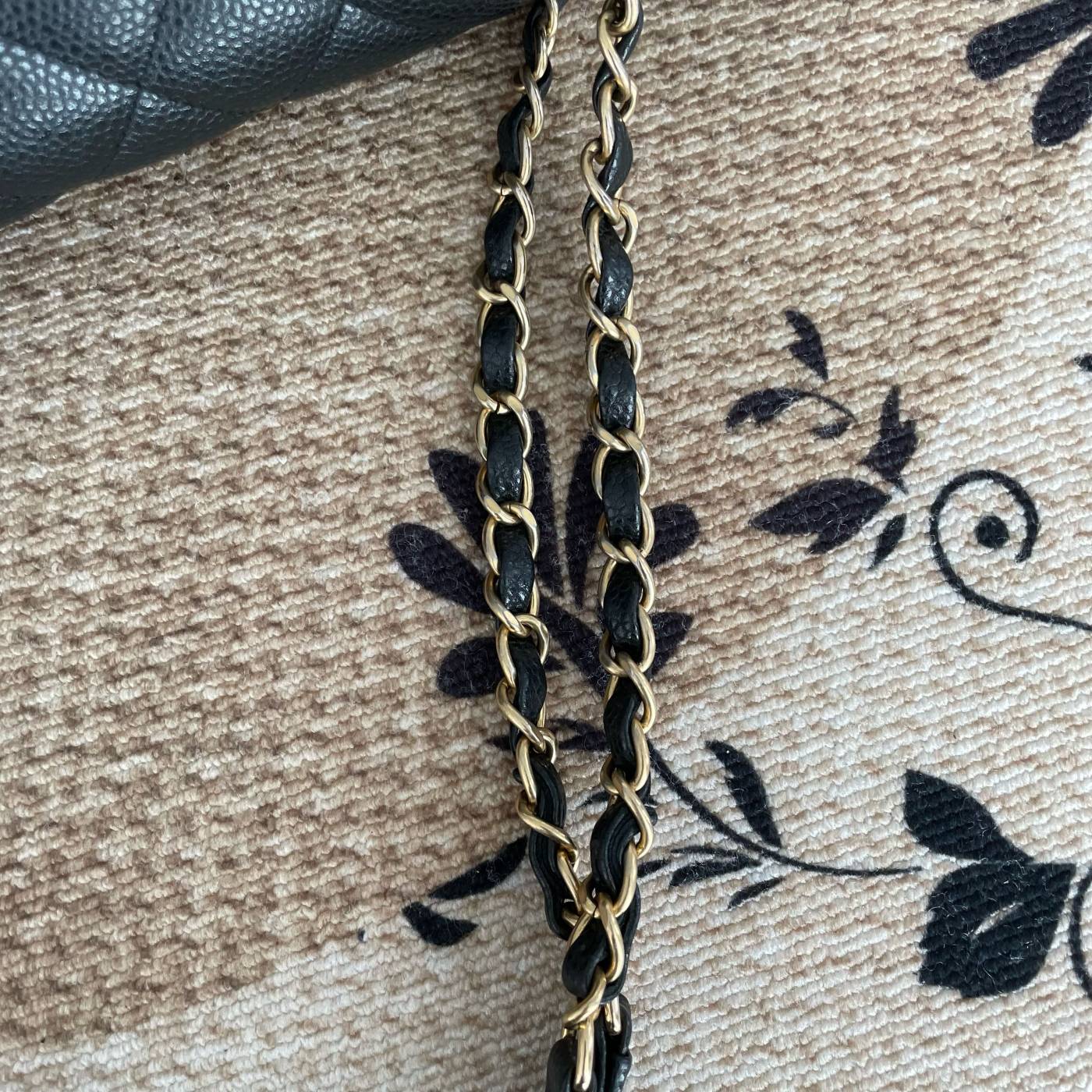 【Chanel】Chanel Black‑Gold Double‑Pocket Airport Bag