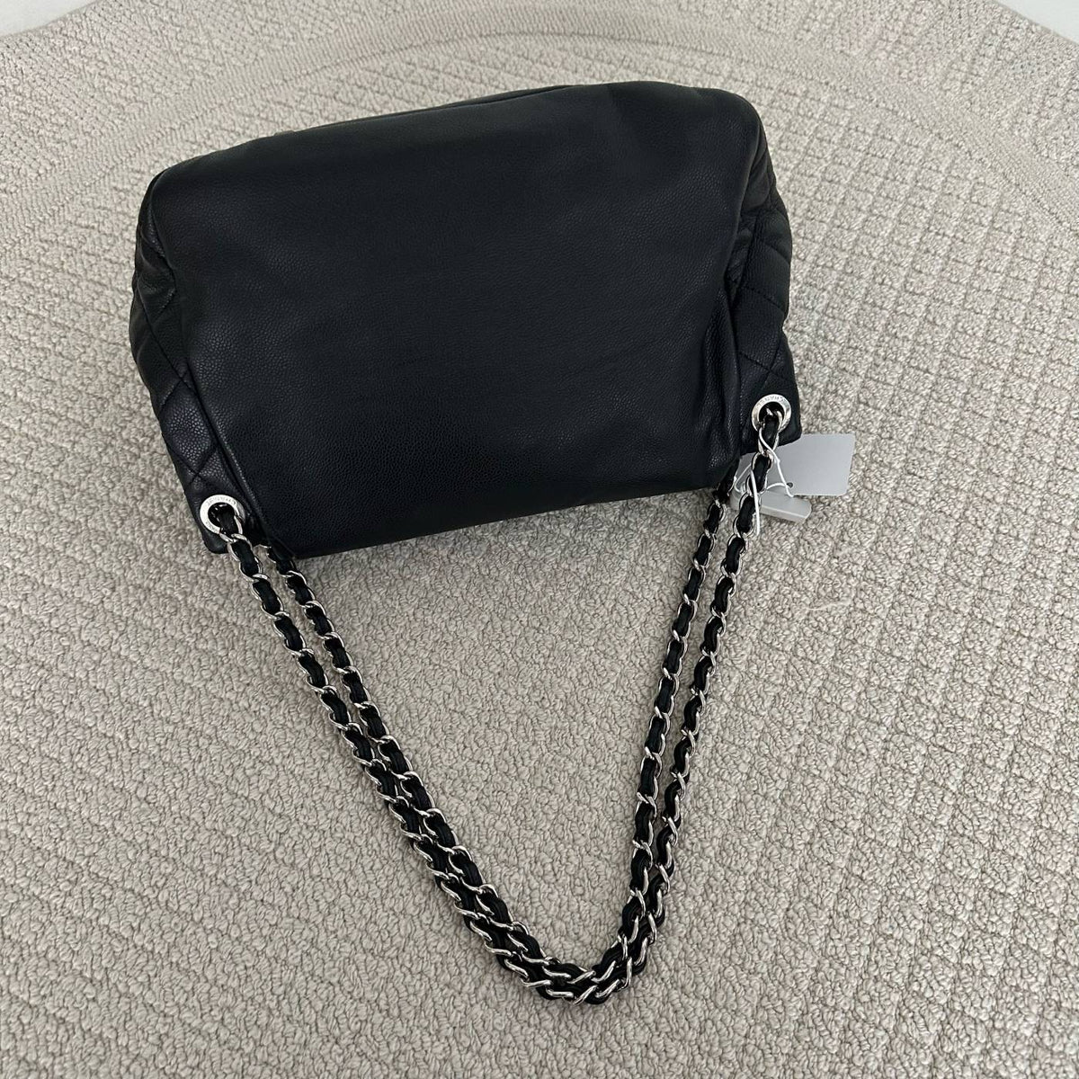 【Chanel】Chanel Black Silver Embossed Giant CC Flap Bag