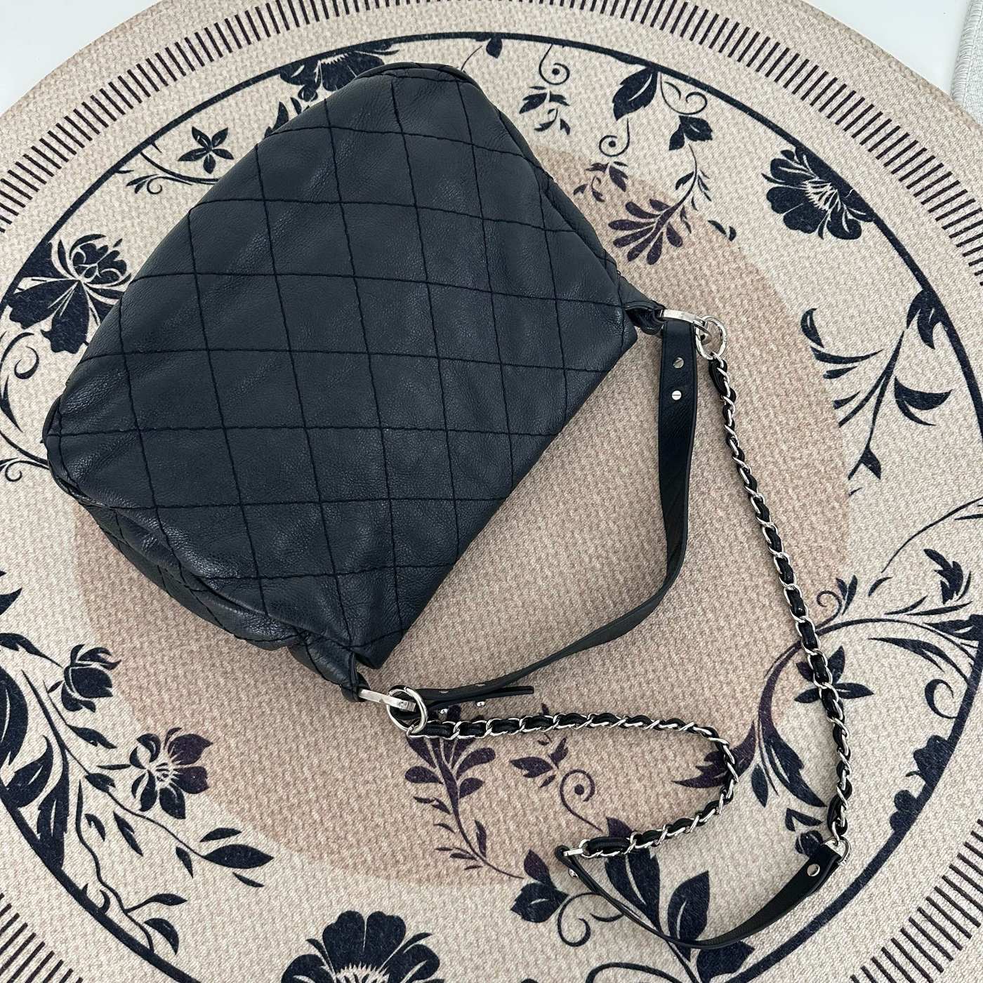【Chanel】Chanel Black Silver Airport Flap Bag